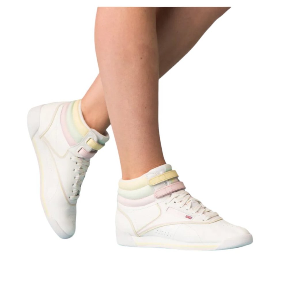 Reebox Freestyle Hi x GLOW in White/Pink/Green/Yellow I Size: 8.5